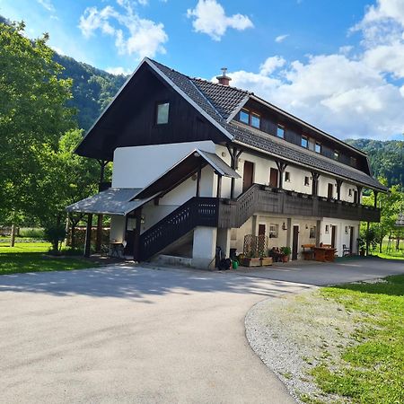 Gostilna Batist Bed and Breakfast Bohinjska Bela Exterior foto